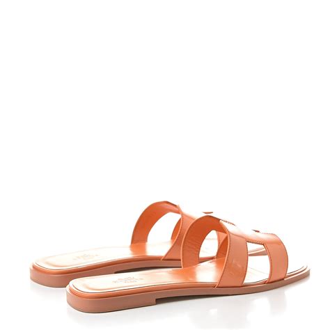 hermes sandalen oranje|Hermes oran sandals.